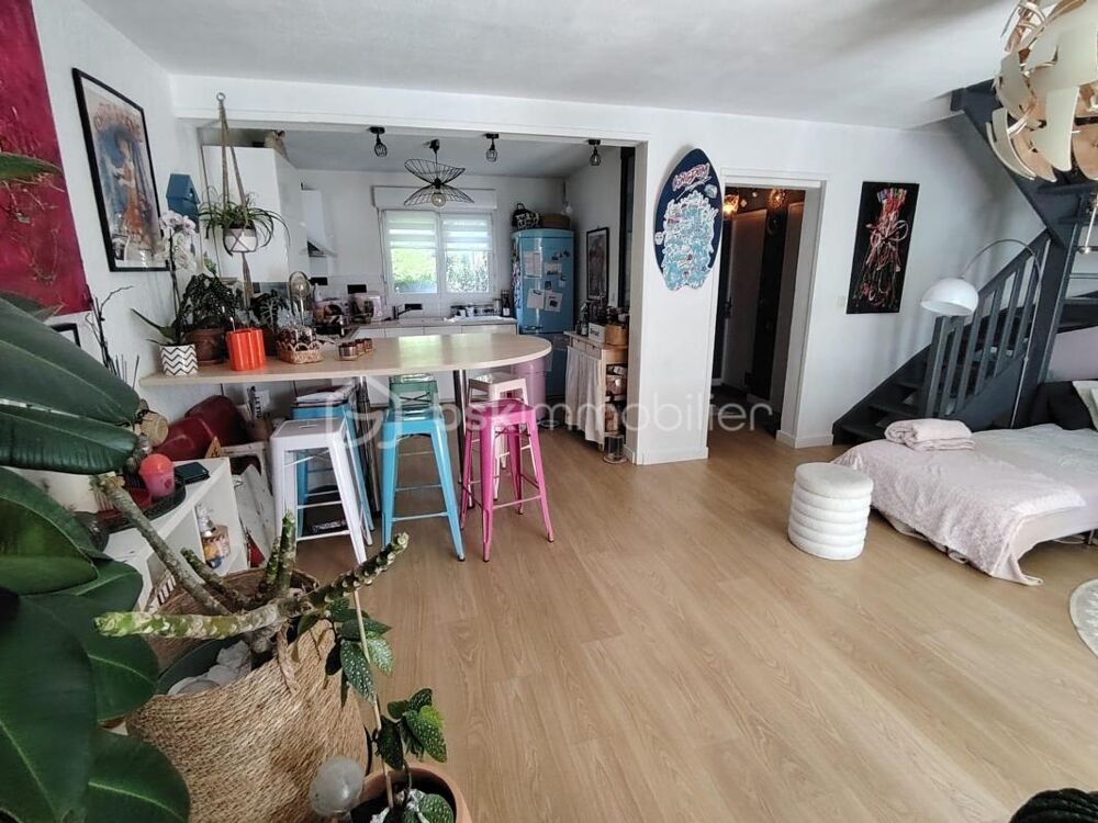 Maison contemporaine 4 pièces  80 m²  Jardin au calme