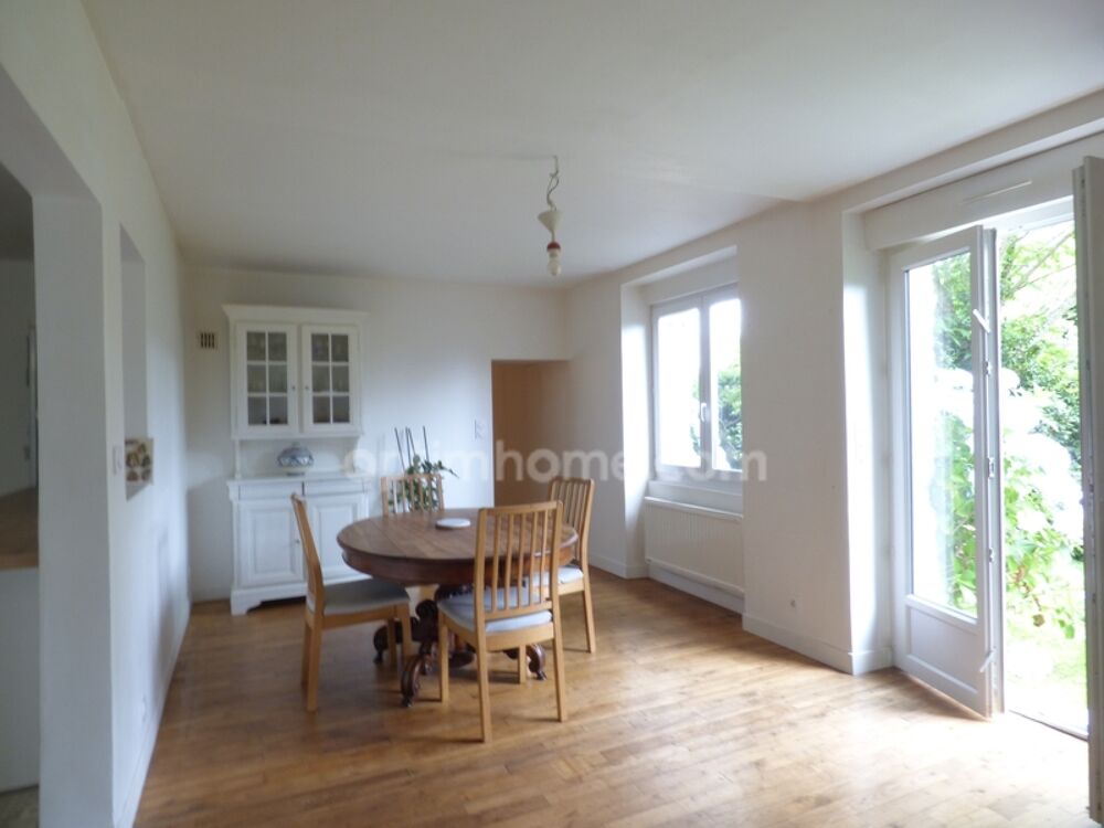 Vente Maison Long�re en pierre avec local professionnel et terrain Saint nicolas de redon