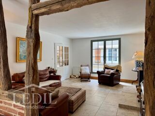  Propriété/château à vendre 4 pièces 144 m²