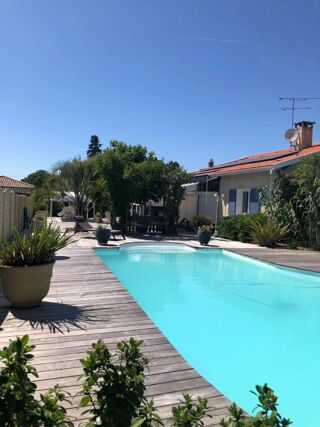  Maison � vendre 5 pi�ces 230 m�