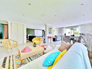  Maison à vendre 6 pièces 225 m²