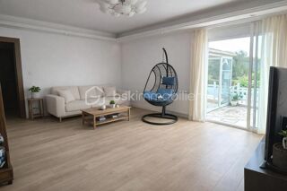  Maison � vendre 10 pi�ces 263 m�