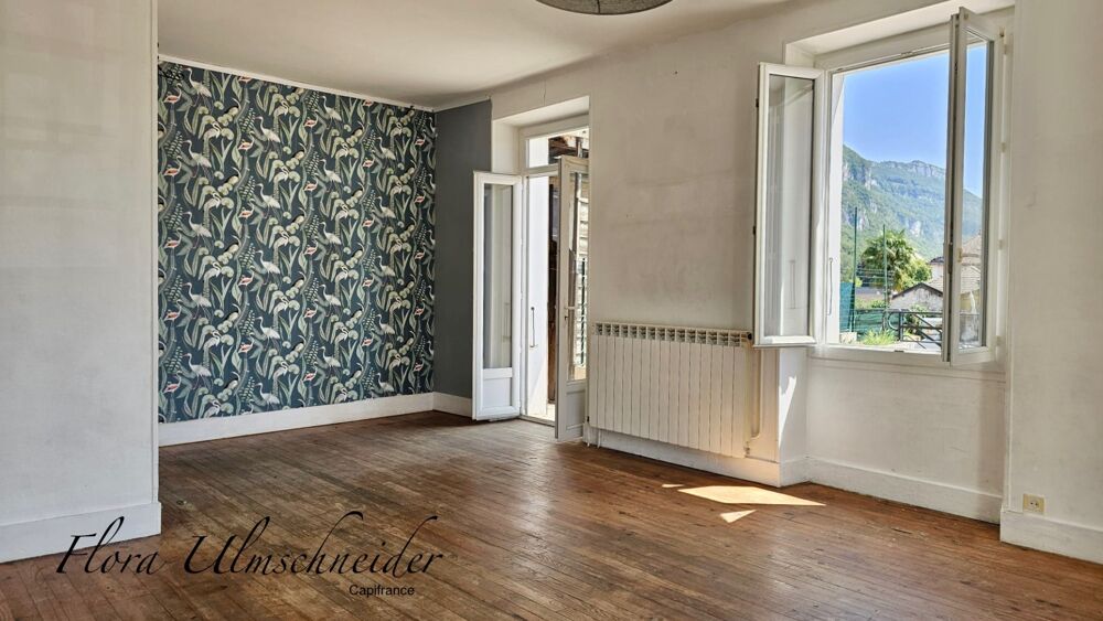 Vente Appartement Au cœur du village de Chindrieux (73) – Ensemble immobilier avec appartement d'env. 134 m² à rénover, studio d'env. 32 m² rénové Chindrieux