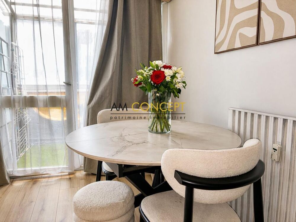 Vente Appartement À vendre - Appartement 2 pièces de 54 m² - Dernier étage La trinite