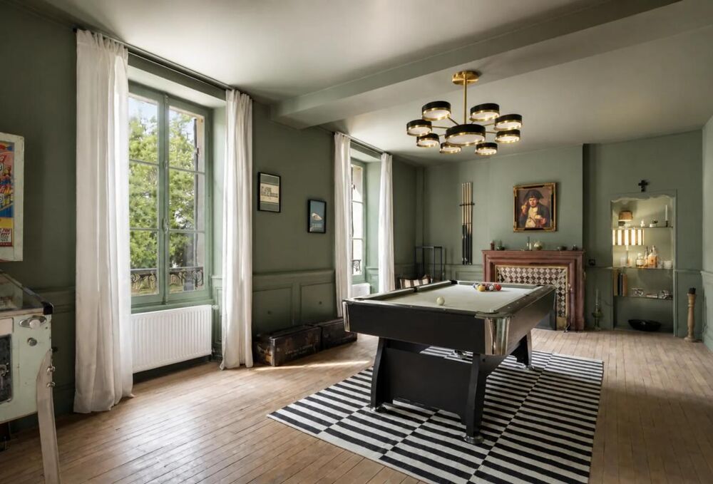 à vendre  Propriété/château Cambes (33880)
