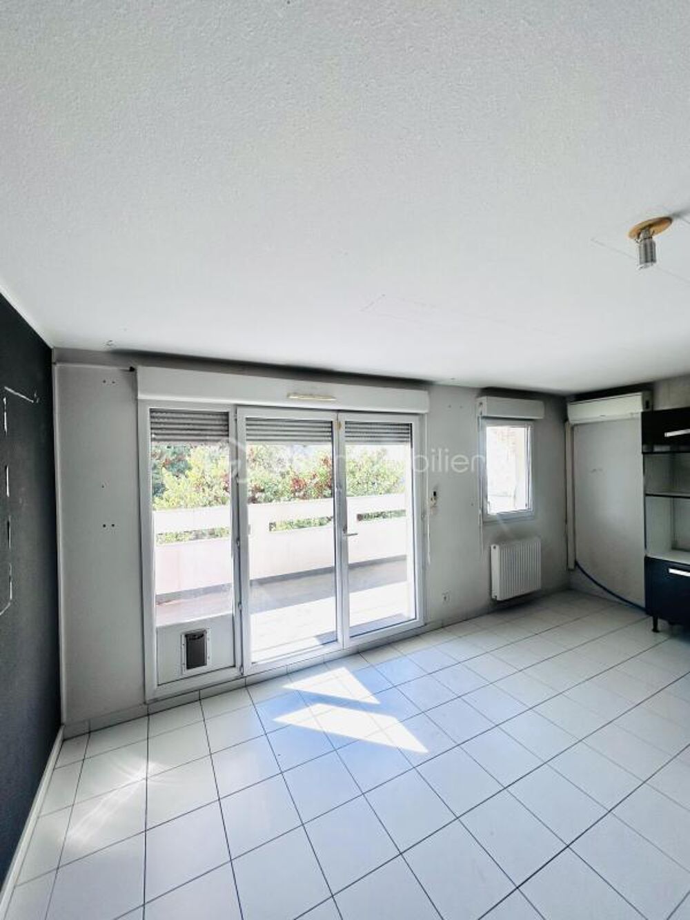 Vente Appartement T4 de 80 m² avec terrasse plein sud et parking double – Marseille Sainte-Marthe Marseille 14