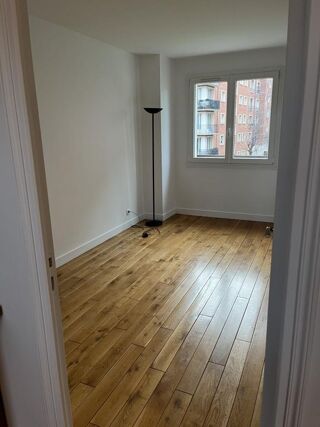  Appartement à louer 3 pièces 62 m²