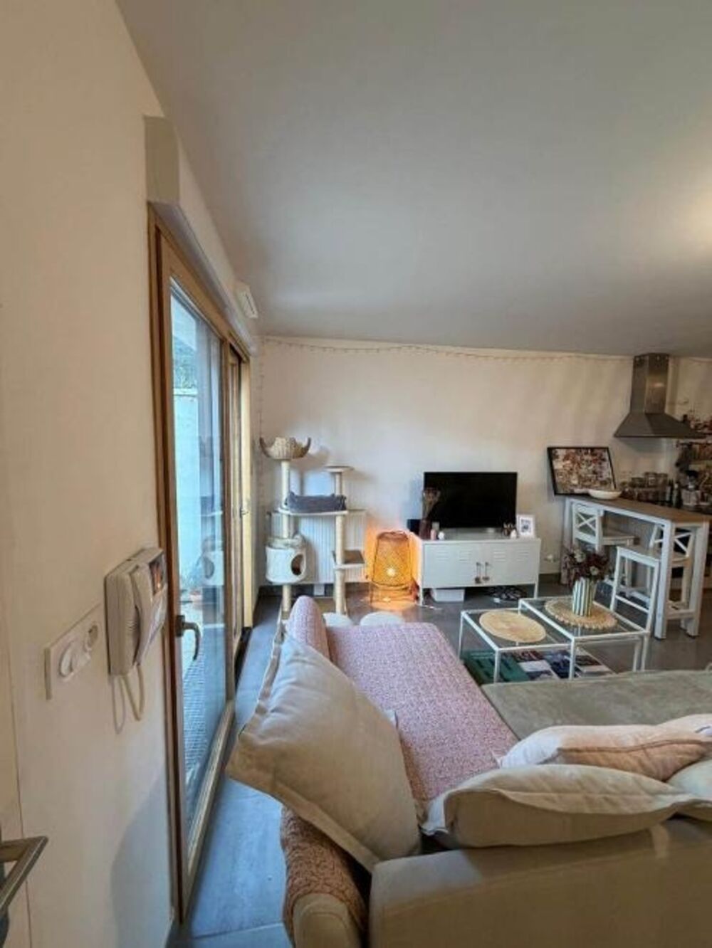 Maison à vendre 3 pièces rue victor hugo AVEC PARKING EN SOUS-SOL TOURS (37)porte ouverte samedi et dimanche a 10 minutes de
