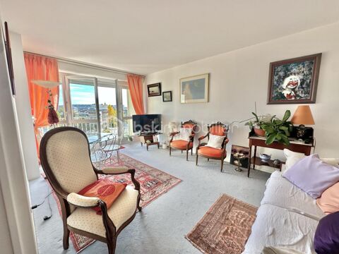   magnifique appartement avec vue d�gag�e sur Montmarte au pied du tram et m�tro Appartement - 3 pi�ce(s) - 69 m�