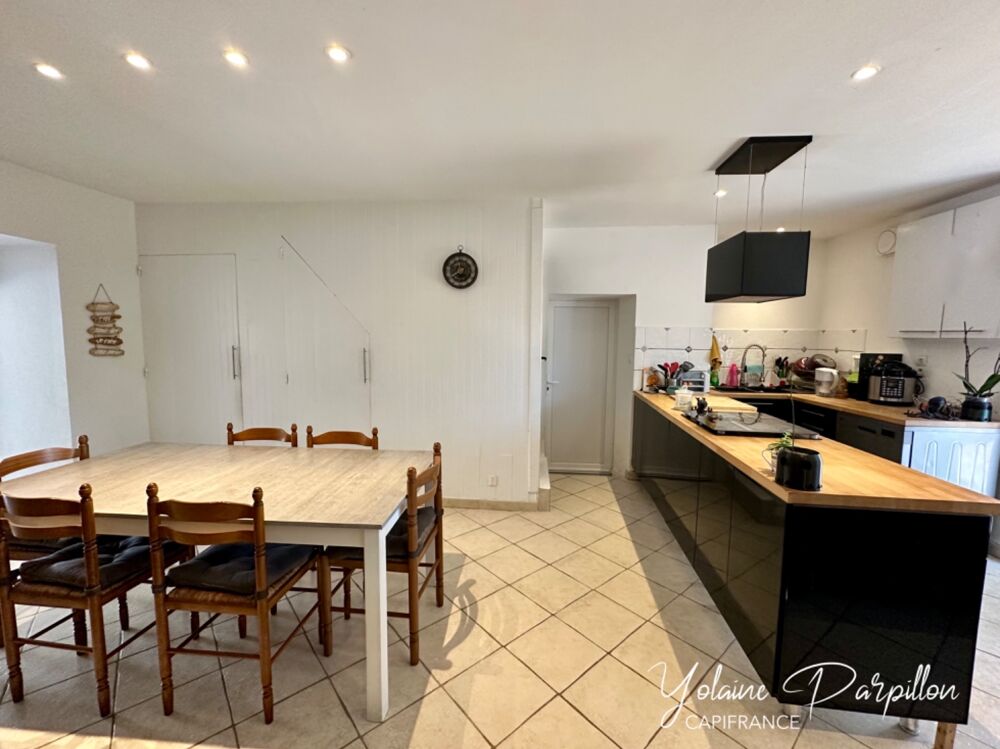 Vente Maison Longère offrant 4/5 chambres - MONTAIGU VENDEE (85) Montaigu vendee
