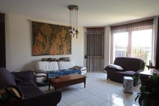  Maison � vendre 7 pi�ces 204 m�