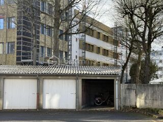  Parking / Garage � vendre 12 m�