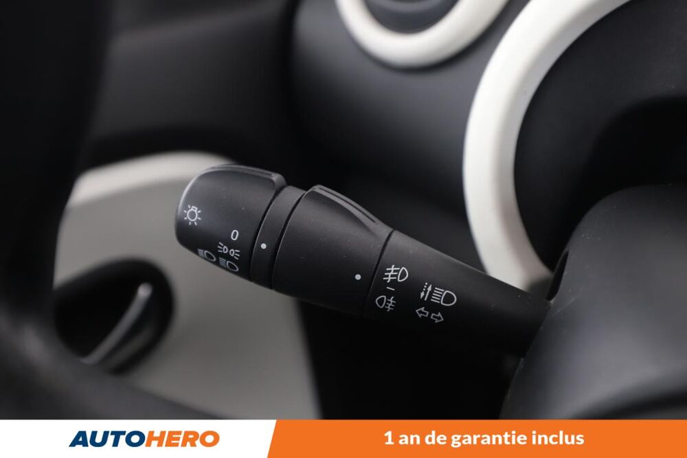 Twingo 0.9 TCe Zen 90 ch 2019 occasion 92130 Issy-les-Moulineaux