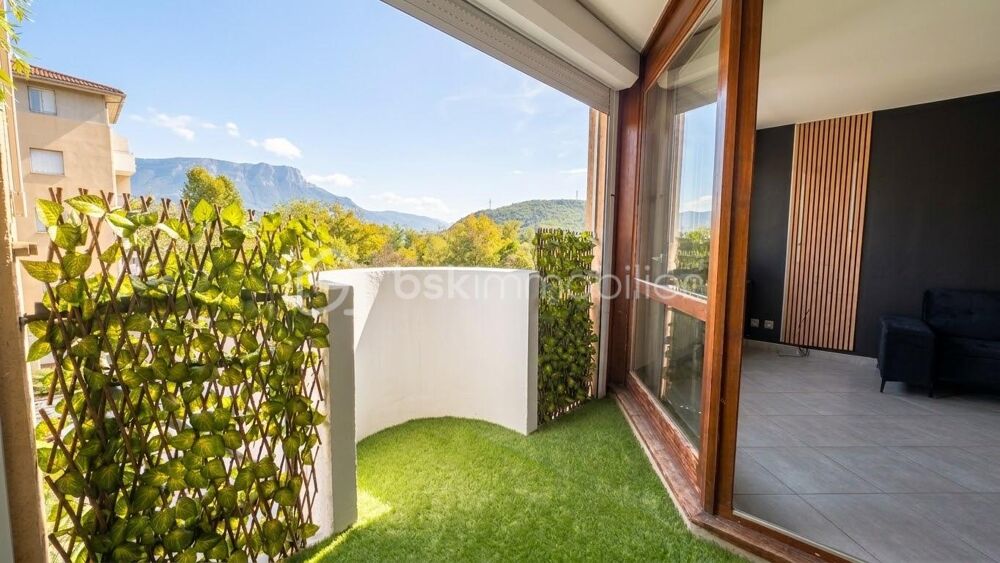 Vente Appartement Appartement T3 traversant avec 2 extérieurs, parking & garage – Résidence recherchée Champ sur drac