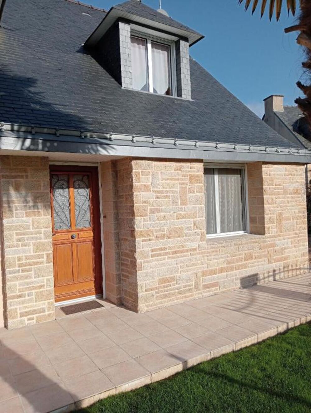 Maison 6 pièce(s) 157 m2 PLOERMEL