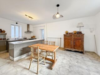  Maison � vendre 6 pi�ces 200 m�