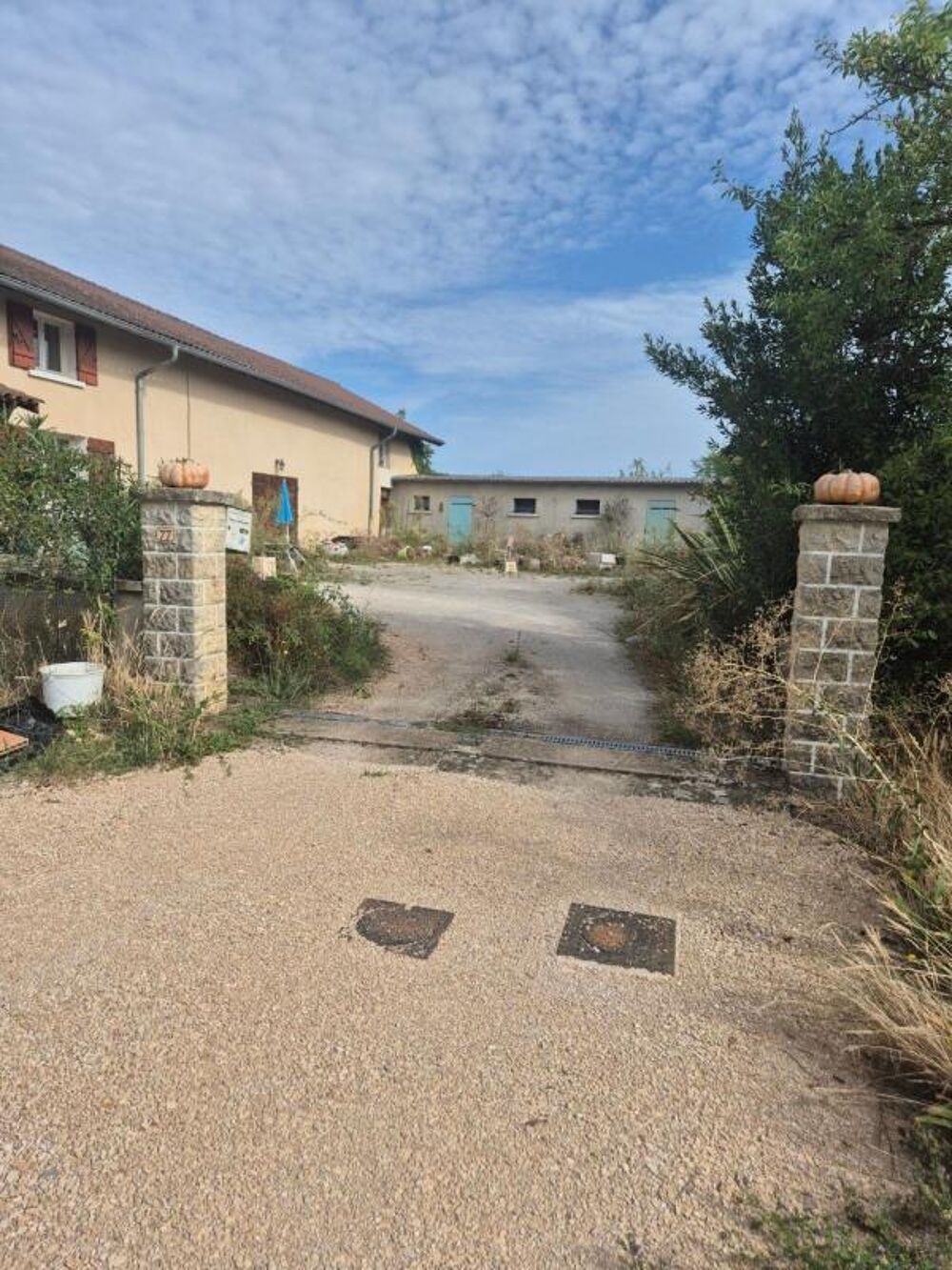 Vente Maison Maison mitoyenne de 130m2 avec dépendances Sermoyer