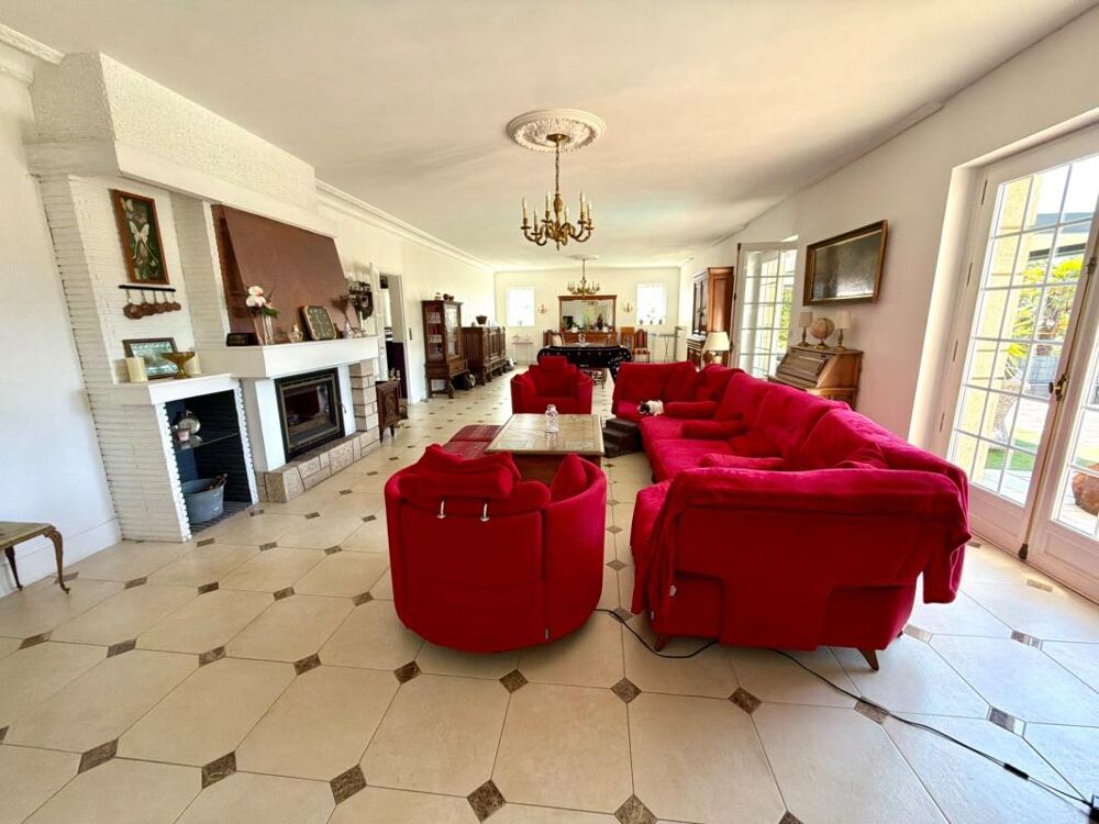 Propriete à vendre 15 pièces (56)