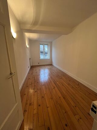  Appartement � louer 3 pi�ces 69 m�