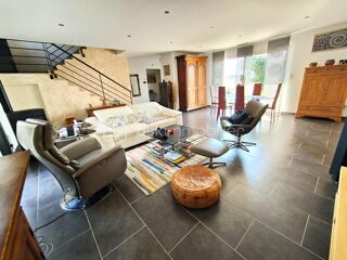  Villa � vendre 5 pi�ces 165 m�