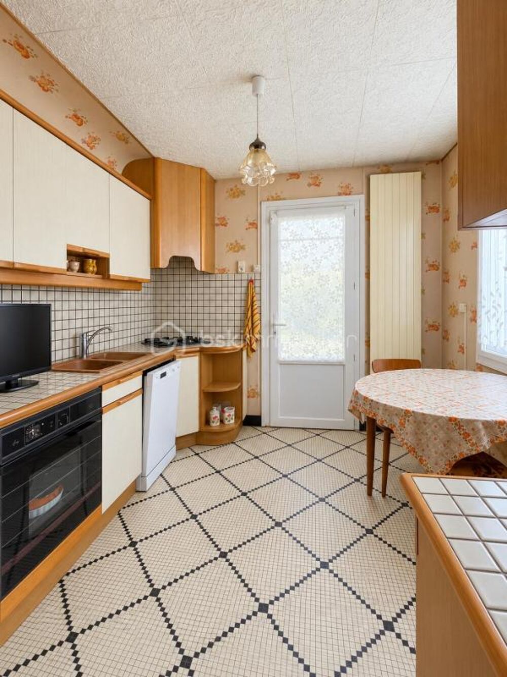 Vente Maison Maison de ville de 86 m² avec jardin, balcon et grenier Tours