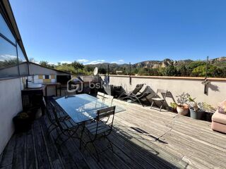  Loft à vendre 8 pièces 147 m²