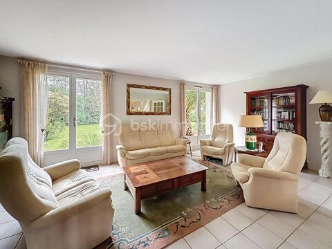   ? Belle maison familiale � Vie de plain-pied � Proche commodit�s ? Maison - 7 pi�ce(s) - 167 m�