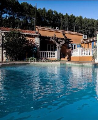  Villa � vendre 8 pi�ces 195 m�