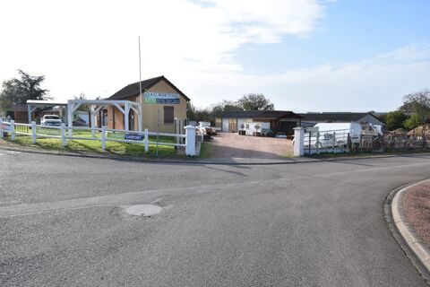 Local/bureau &agrave; louer CHAROLLES (71) zone d'Activit&eacute;s local artisanal sur terrain de 2000m2 1500 71120 Charolles