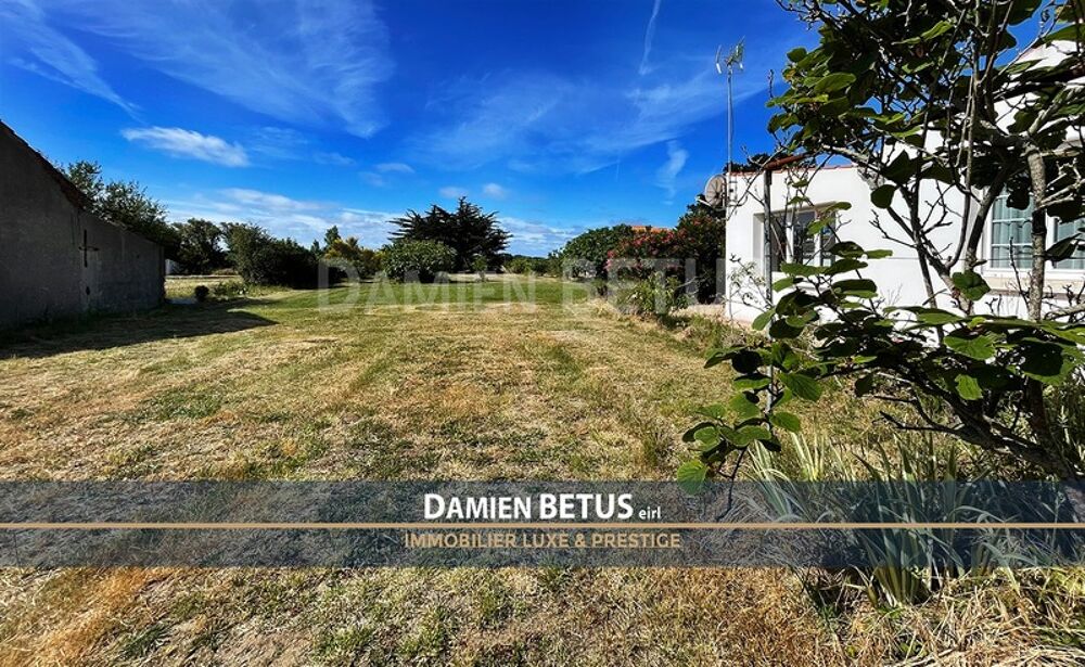 Maison à vendre 6 pièces GIVRAND, proche de SAINT GILLES CROIX DE VIE (85), grand terrain, verger, plages