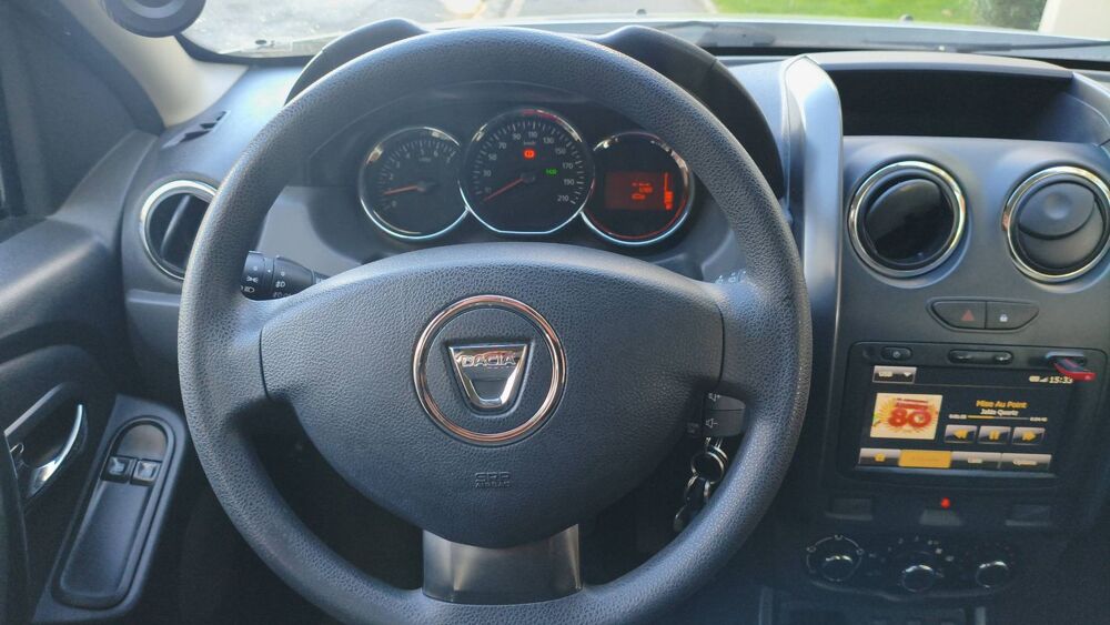 Duster 1.5 dCi 110 Laur&eacute;ate 2014 occasion 60000 Beauvais