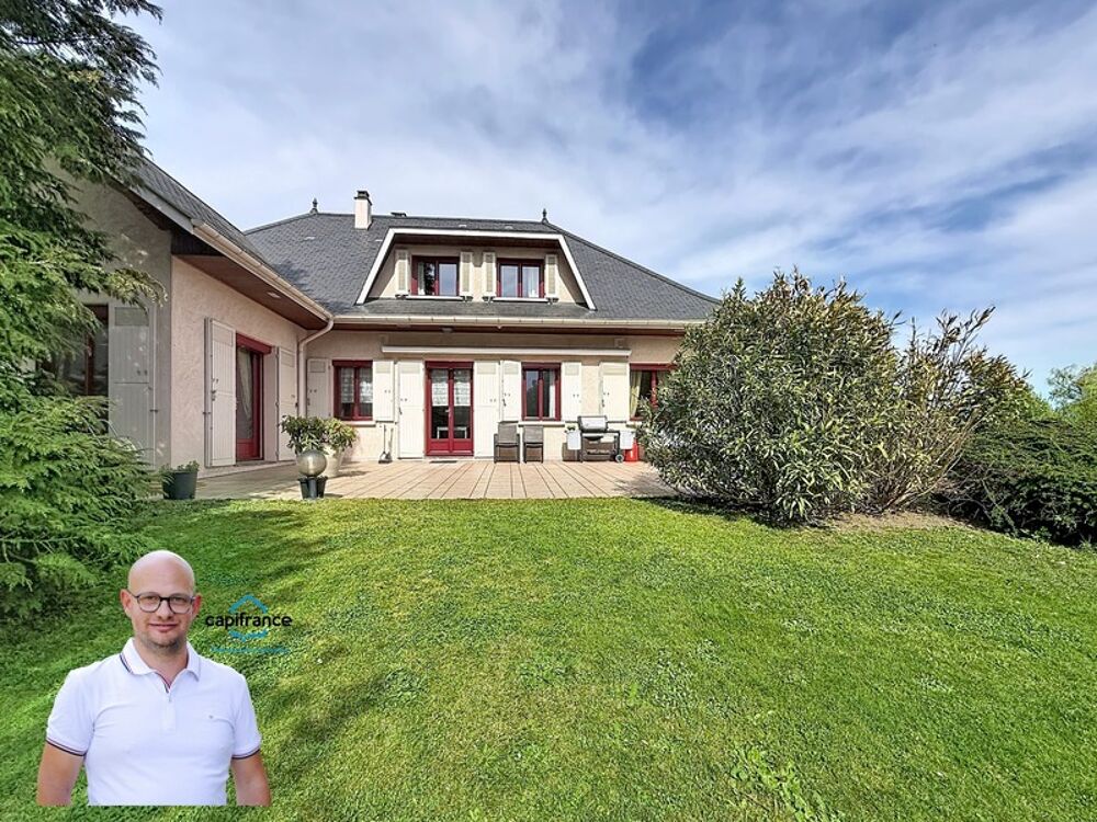 Vente Maison Maison à vendre 9 pièces LES ABRETS EN DAUPHINE sur un parc arboré de plus 2500m2 avec piscine Fitilieu