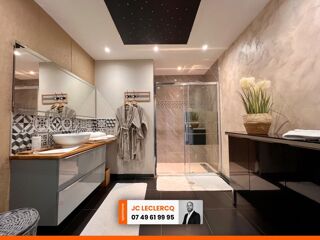  Immeuble à vendre 13 pièces 395 m²