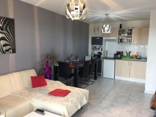  Appartement à louer 2 pièces 40 m²