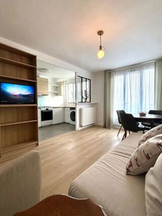  Appartement à louer 2 pièces 46 m²