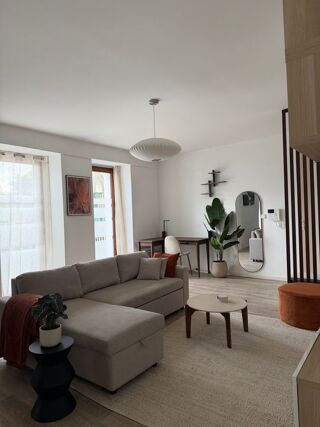  Appartement à louer 2 pièces 59 m²
