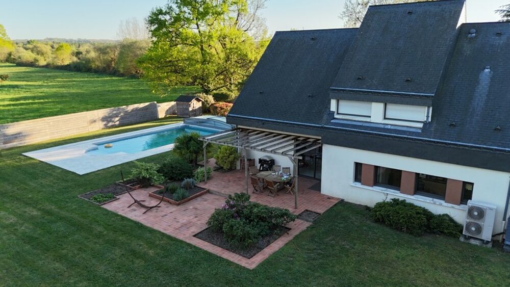 Vente Maison PROPRIETE AVEC PARC ARBORE ET PISCINE, AUX PORTES DU MANS Guecelard