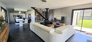  Villa  vendre 7 pices 165 m