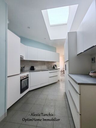  Maison � vendre 8 pi�ces 253 m�