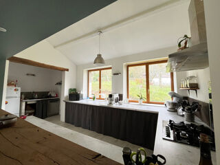  Maison  vendre 6 pices 250 m