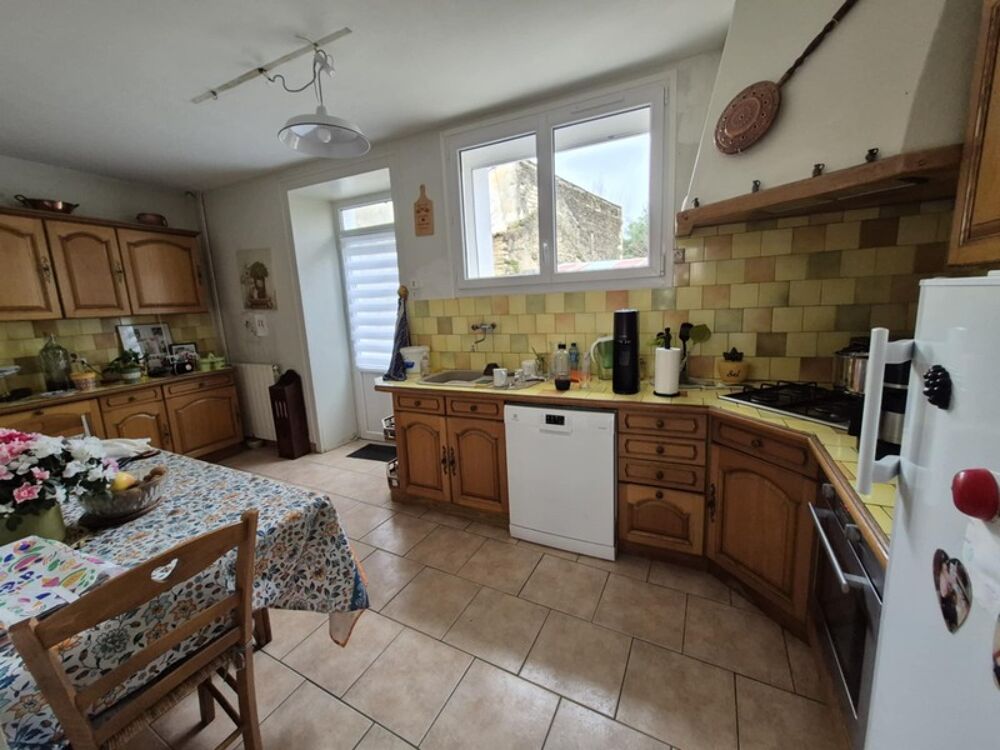 Vente Maison Maison viager à vendre occupé 6 pièces SAINT PIERRE LA NOUE (17) Saint pierre la noue