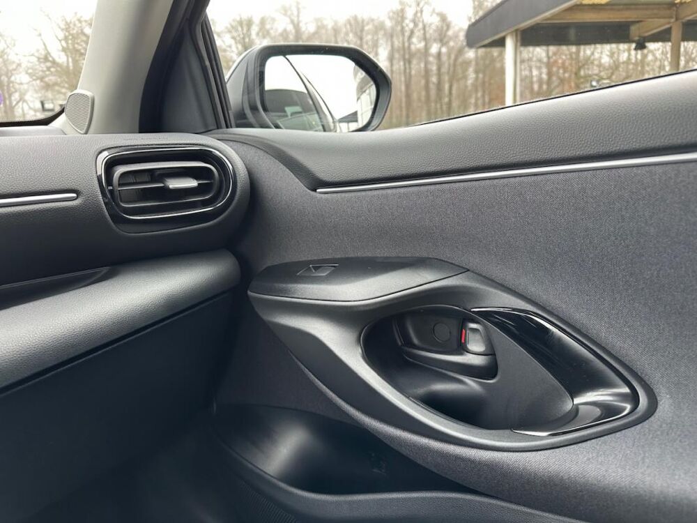 Yaris IV HYBRIDE 116H DESIGN 2024 occasion 78240 Chambourcy