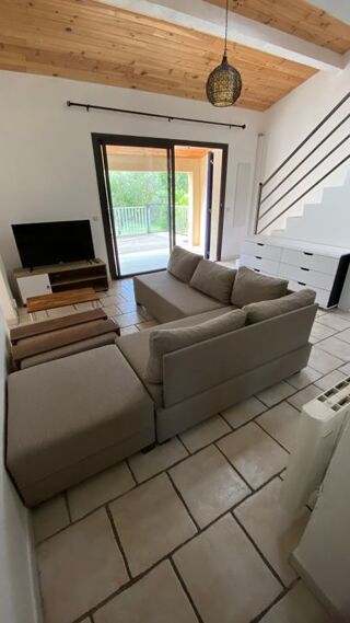  Maison à louer 2 pièces 50 m² Istres