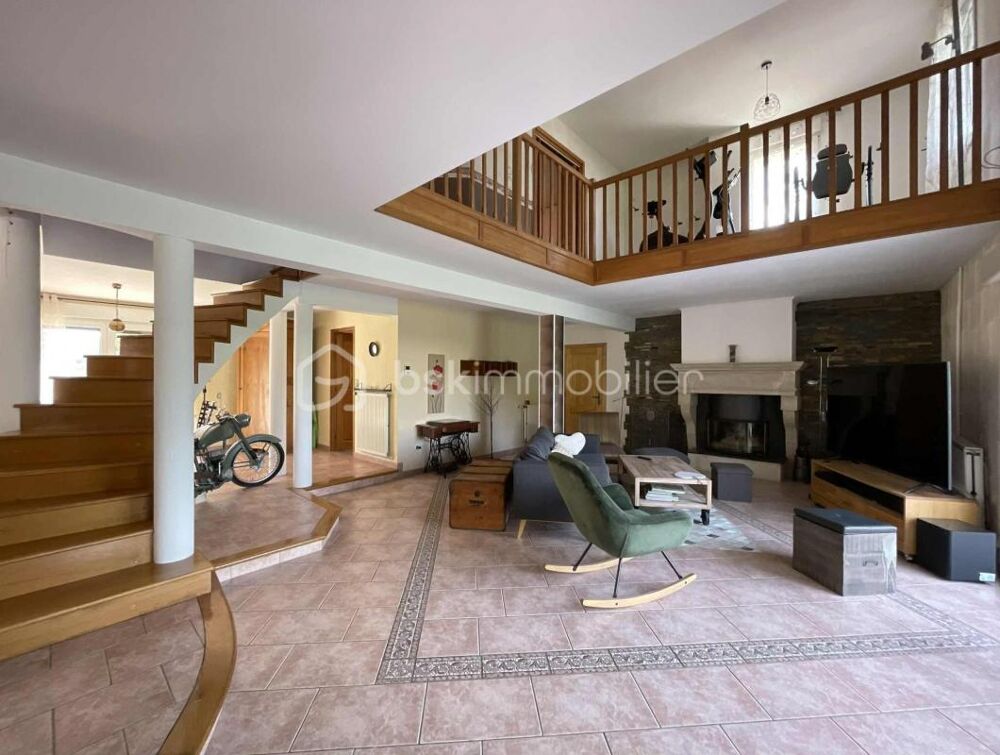 Maison rénovée à vendre - Chevillon - 225 m²