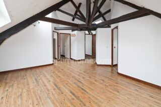  Immeuble à vendre 13 pièces 258 m²