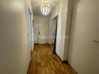  Appartement à louer 3 pièces 57 m²