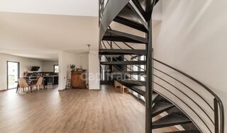  Villa à vendre 6 pièces 187 m²
