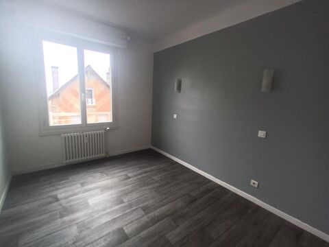  Appartement � louer 4 pi�ces 83 m�