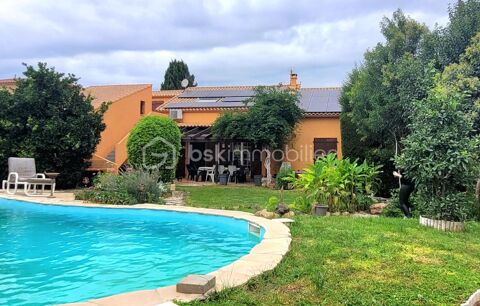   Proprit de plus de 260 m sur un terrain de 1080 m Maison - 9 pice(s) - 262 m