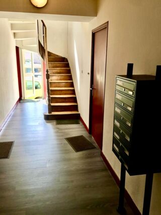  Immeuble � vendre 13 pi�ces 220 m�